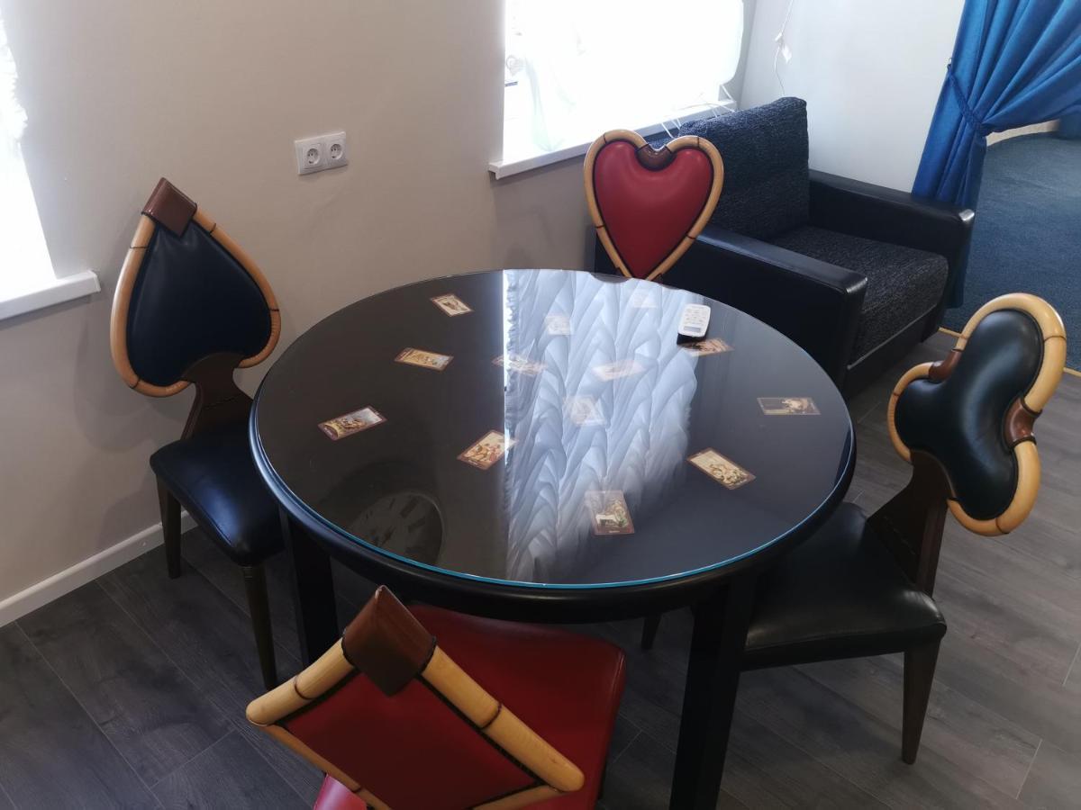 ריגה Central Hotel With Free Parking מראה חיצוני תמונה