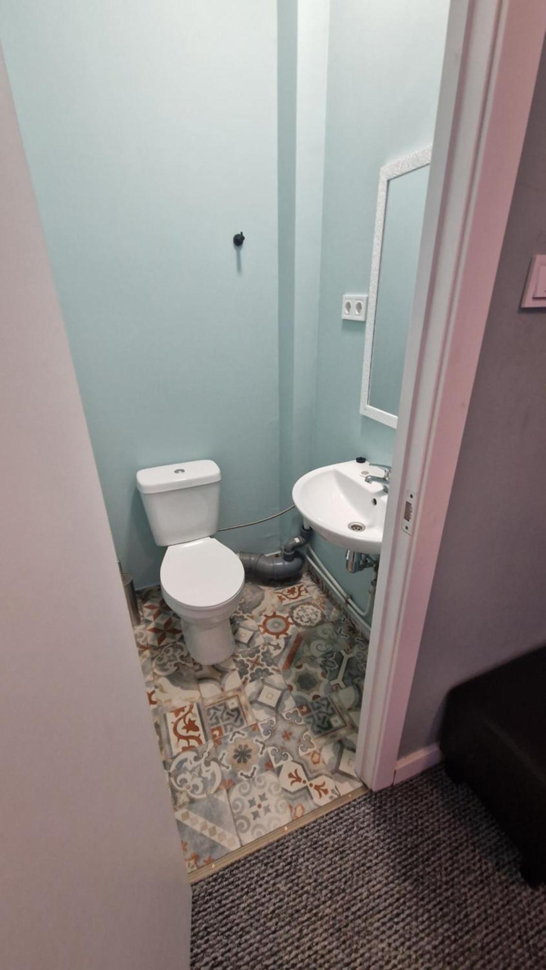 ריגה Central Hotel With Free Parking מראה חיצוני תמונה
