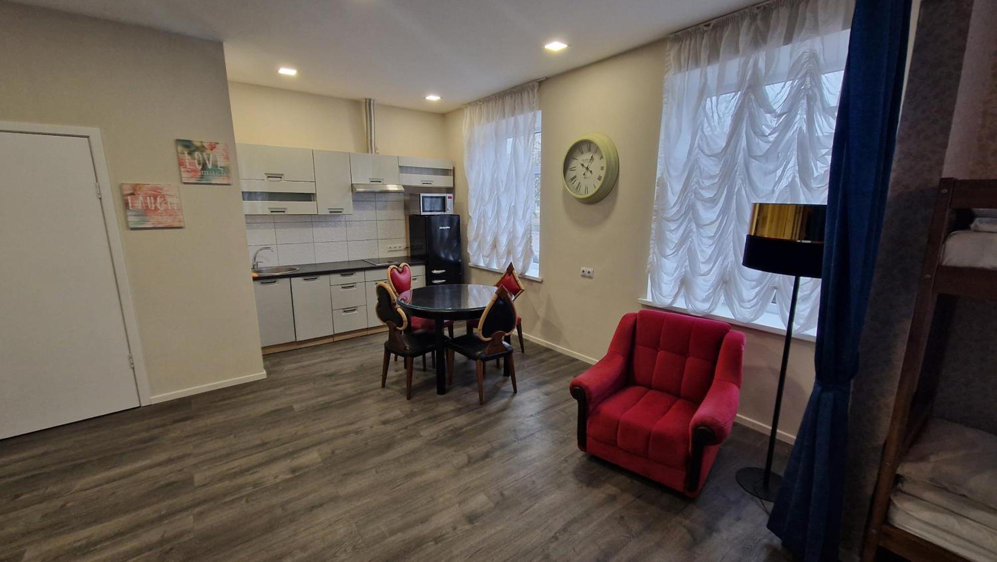 ריגה Central Hotel With Free Parking מראה חיצוני תמונה